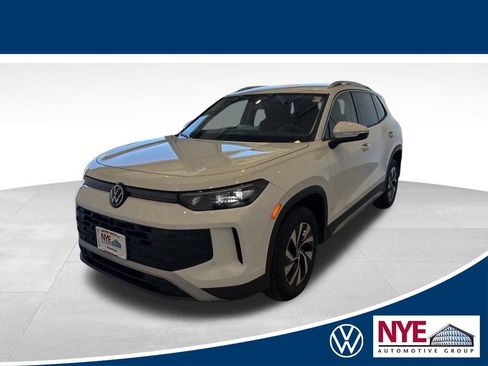 New 2025 Volkswagen Tiguan S image 1