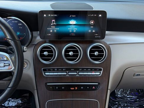 Used 2022 Mercedes-Benz GLC 300 4MATIC image 13