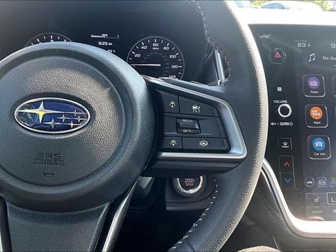 Used 2025 Subaru Outback Premium AWD/4WD image 19