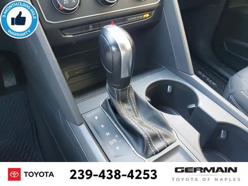 Used 2021 Volkswagen Atlas Cross Sport S image 27