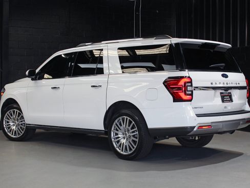 Used 2023 Ford Expedition Max Limited AWD/4WD image 8