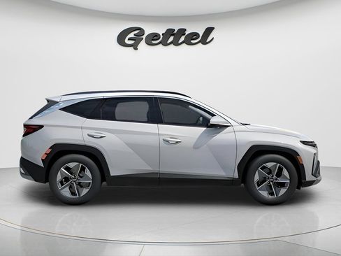 New 2026 Hyundai Tucson SEL FWD image 7