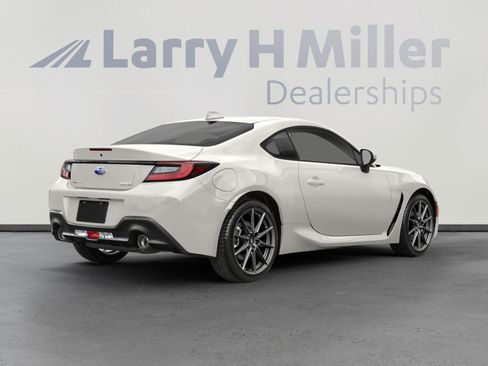 Used 2023 Subaru BRZ Limited RWD image 2