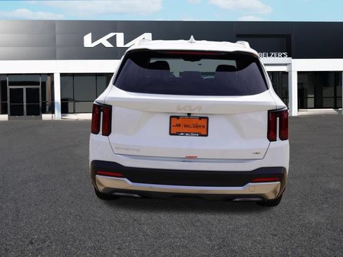 New 2026 Kia Sorento EX AWD/4WD image 4