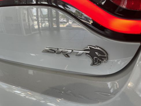 Used 2021 Dodge Charger SRT Hellcat RWD image 10