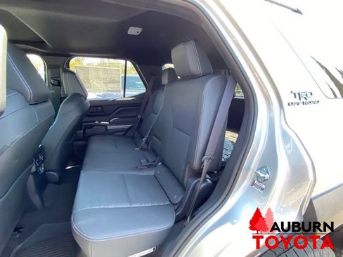 New 2026 Toyota 4Runner TRD Off-Road Premium AWD/4WD image 22