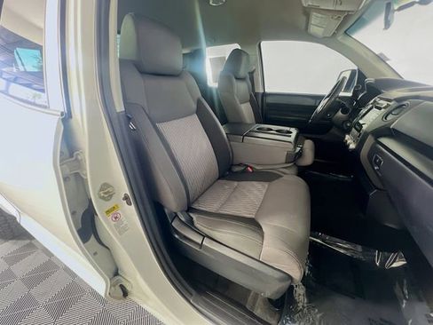 Used 2017 Toyota Tundra SR AWD/4WD image 29