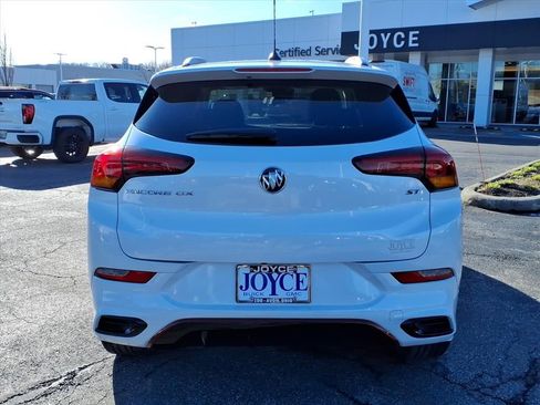 Used 2023 Buick Encore GX Select w/ Sport Touring Package image 4