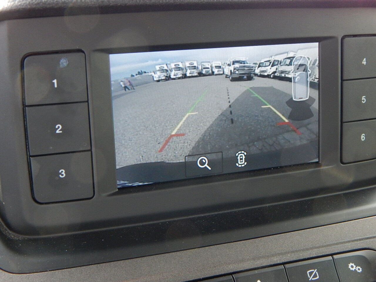 Used 2022 Ford Transit Connect XL FWD image 25