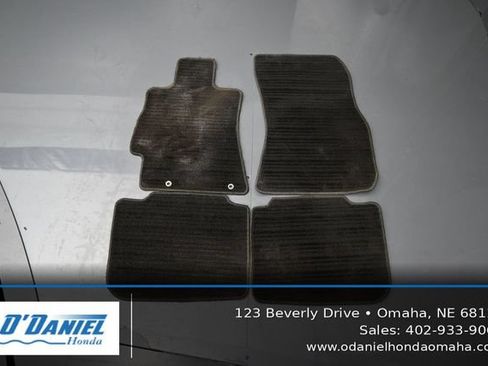 Used 2013 Subaru Legacy 2.5i Limited AWD/4WD image 39