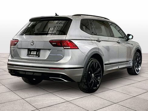 Used 2021 Volkswagen Tiguan SE R-Line w/ 3rd Row Seat Package AWD/4WD image 11