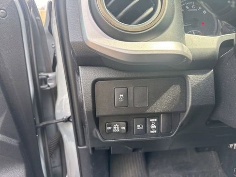 Used 2021 Toyota Tacoma SR5 w/ Trail Edition AWD/4WD image 18