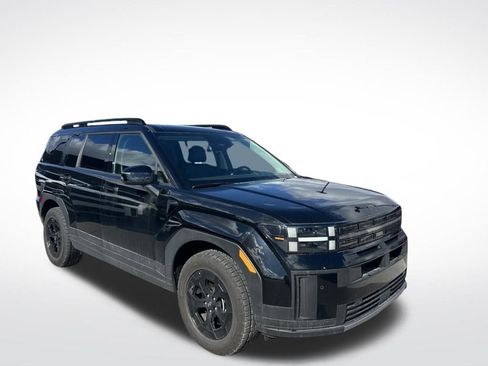 Used 2025 Hyundai Santa Fe XRT image 3