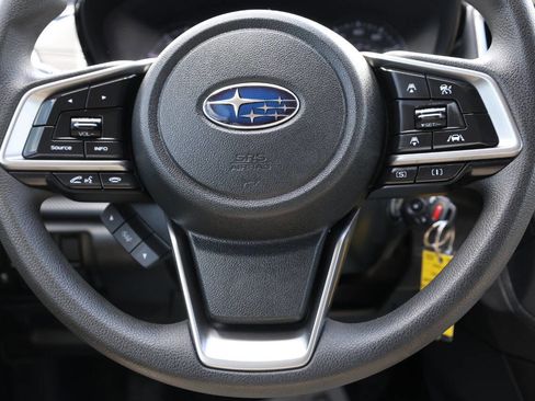 Used 2022 Subaru Impreza 2.0i Premium image 17