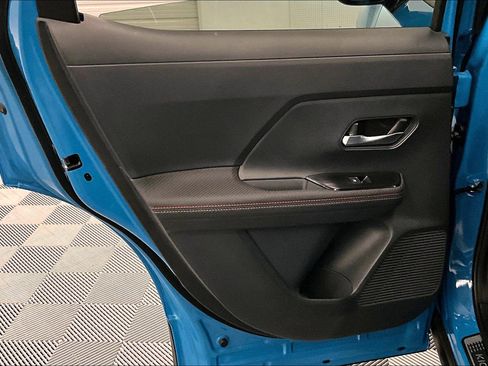 New 2025 Nissan Kicks SR w/ SR Premium Package image 91
