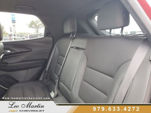 Used 2023 Chevrolet TrailBlazer RS AWD/4WD image 9
