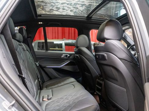 Used 2026 BMW X5 xDrive40i image 16
