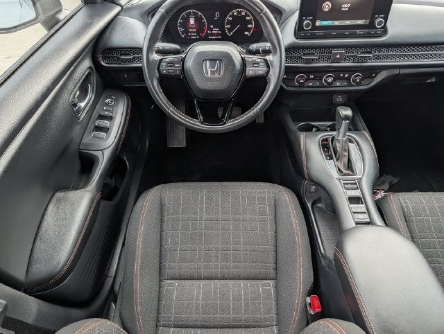 Used 2024 Honda HR-V Sport image 11