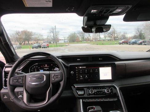 New 2026 GMC Sierra 1500 Denali Ultimate image 17