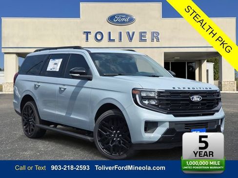 New 2027 Ford Expedition Platinum w/ Stealth Performance Package AWD/4WD image 1