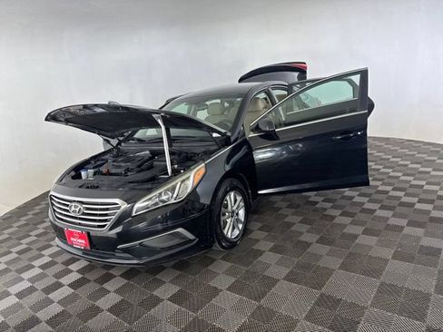 Used 2017 Hyundai Sonata SE FWD image 10