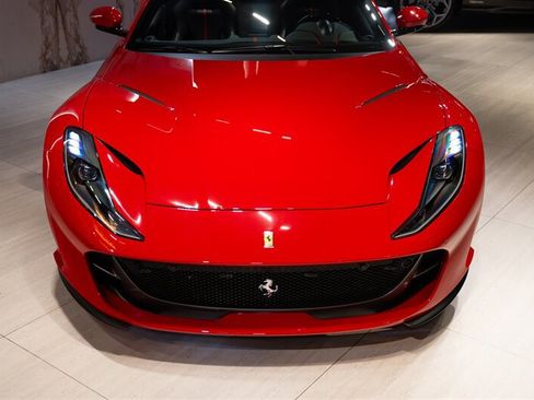Used 2022 Ferrari 812 GTS RWD image 11