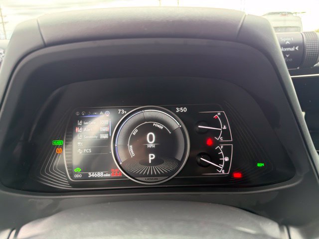 Used 2023 Lexus UX 250h AWD w/ Accessory Package (Z2) image 22