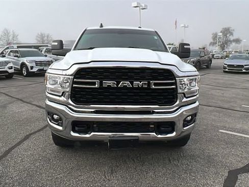 Used 2024 RAM 2500 Big Horn w/ Off Road Package image 8