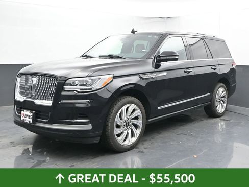 Used 2024 Lincoln Navigator Premiere image 7