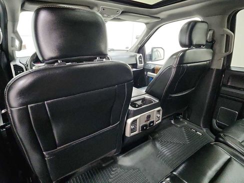 Used 2019 Ford F150 Lariat w/ Equipment Group 502A Luxury image 26