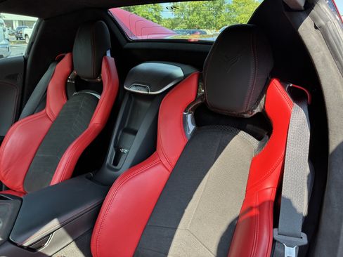 Used 2023 Chevrolet Corvette Stingray Premium Conv w/ Z51 Performance Package RWD image 13
