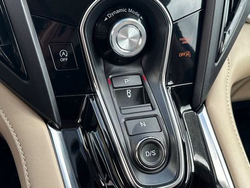 Used 2022 Acura RDX AWD w/ Technology Package image 18