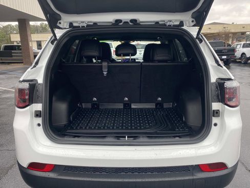 Certified 2023 Jeep Compass Latitude image 7