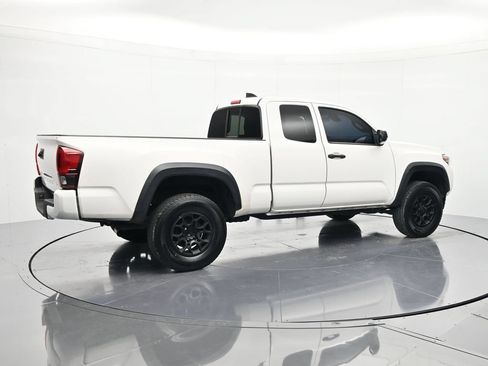 Used 2022 Toyota Tacoma SR w/ SX Package RWD image 5