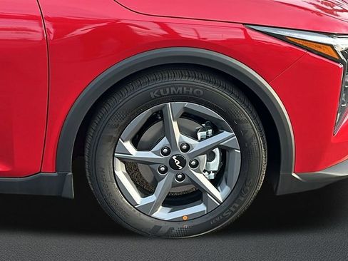 Certified 2025 Kia K4 LXS image 5