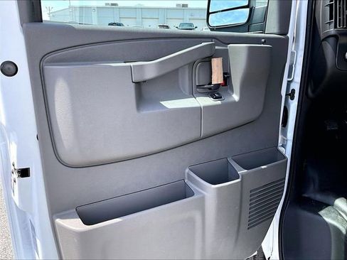 New 2026 Chevrolet Express 2500 Extended w/ Driver Convenience Package RWD image 21