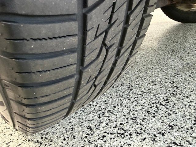 Used 2014 Ford Explorer XLT w/ Equipment Group 201A AWD/4WD image 40