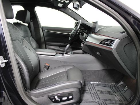 Used 2023 BMW 540i w/ Executive Package image 20