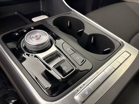 New 2026 Kia Carnival EX image 33