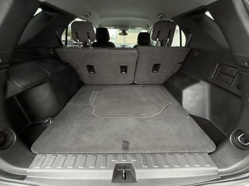 Used 2020 Chevrolet Equinox LT FWD image 26