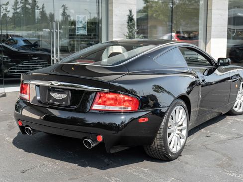 Used 2002 Aston Martin Vanquish image 44