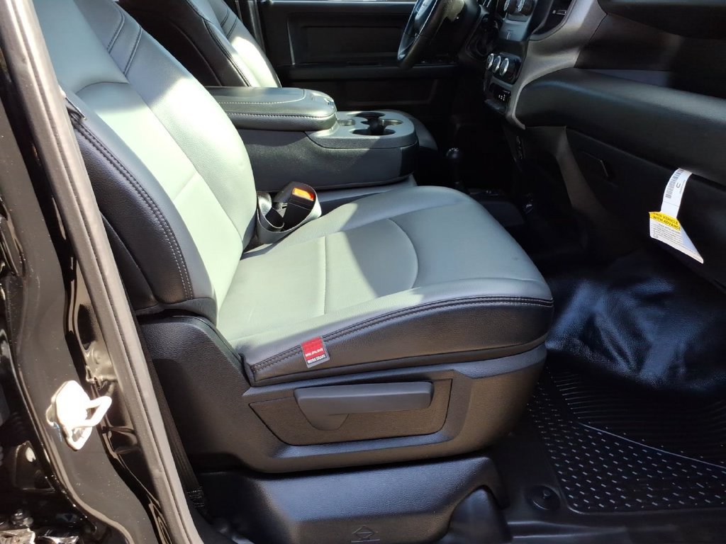 Used 2024 RAM 3500 Tradesman AWD/4WD image 8