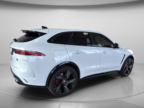 Used 2022 Jaguar F-PACE SVR AWD/4WD image 11