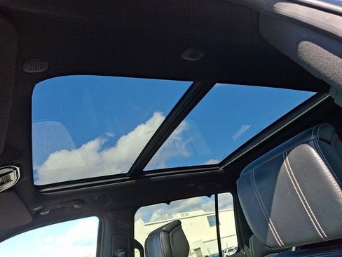 Used 2024 Jeep Grand Wagoneer L 4WD image 15