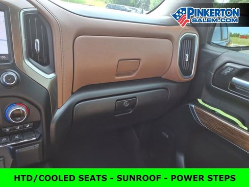 Used 2022 Chevrolet Silverado 1500 High Country w/ Technology Package image 27