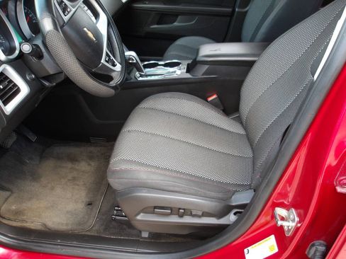 Used 2015 Chevrolet Equinox LT w/ Driver Convenience Package FWD image 6