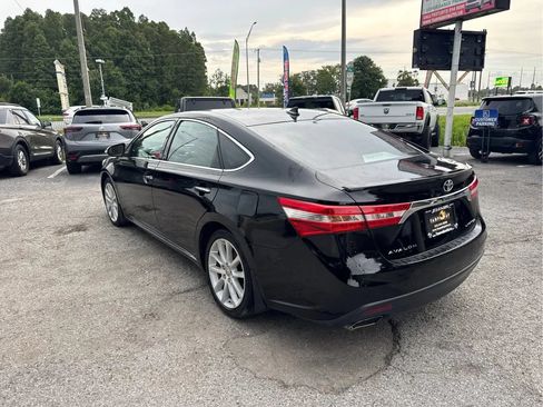 Used 2014 Toyota Avalon Limited w/ Technology Package FWD image 7