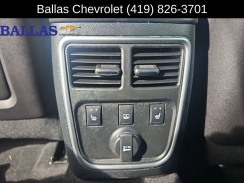 Used 2014 Chrysler 300 C w/ Light Group AWD/4WD image 22