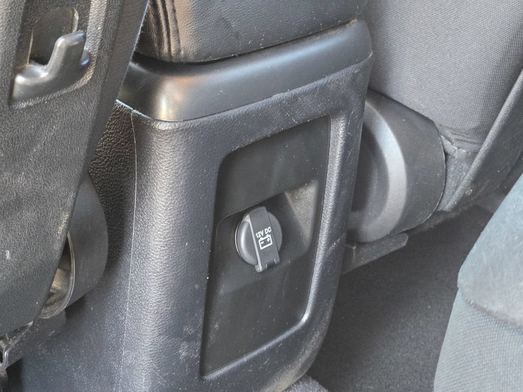 Used 2020 Dodge Journey SE w/ SE Popular Equipment Group FWD image 26