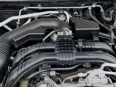 Used 2021 Subaru Crosstrek 2.0i Premium w/ Moonroof Package image 31